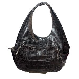 Sleek Black Crocodile-Embossed Shoulder Bag